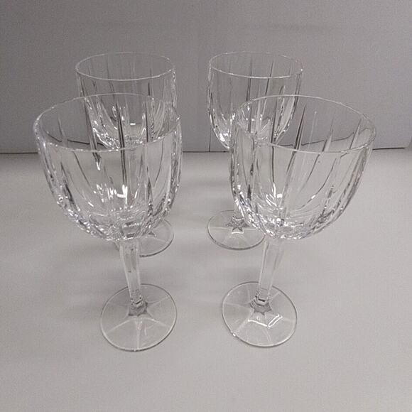 Marquis Waterford Omega Vertical Cut 8.5" Crystal Wine Glass Goblets - Set of 4 - Picture 2 of 9